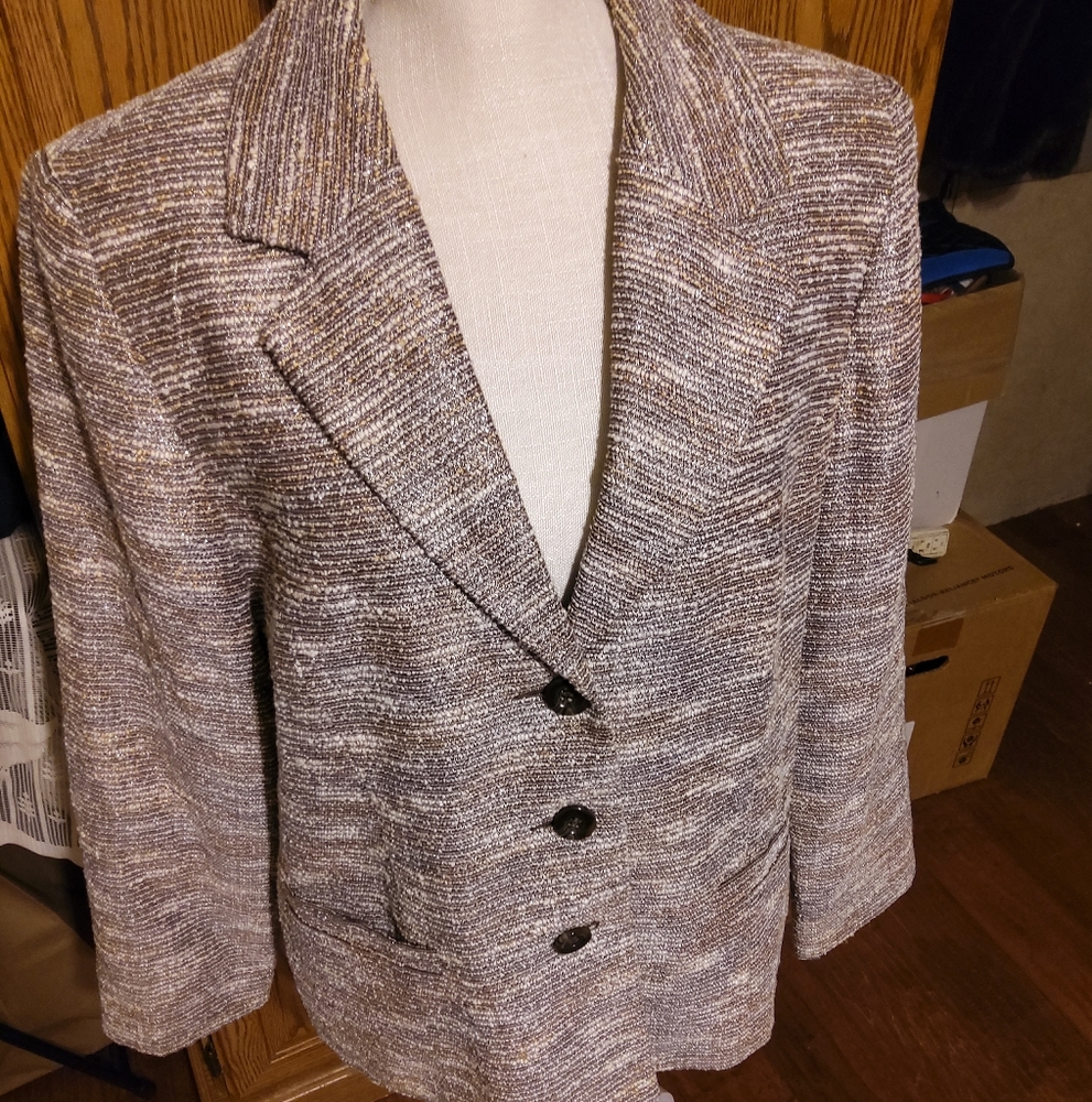 Alfred Dunner Light Weight Tweed Woven With Silver Blazer